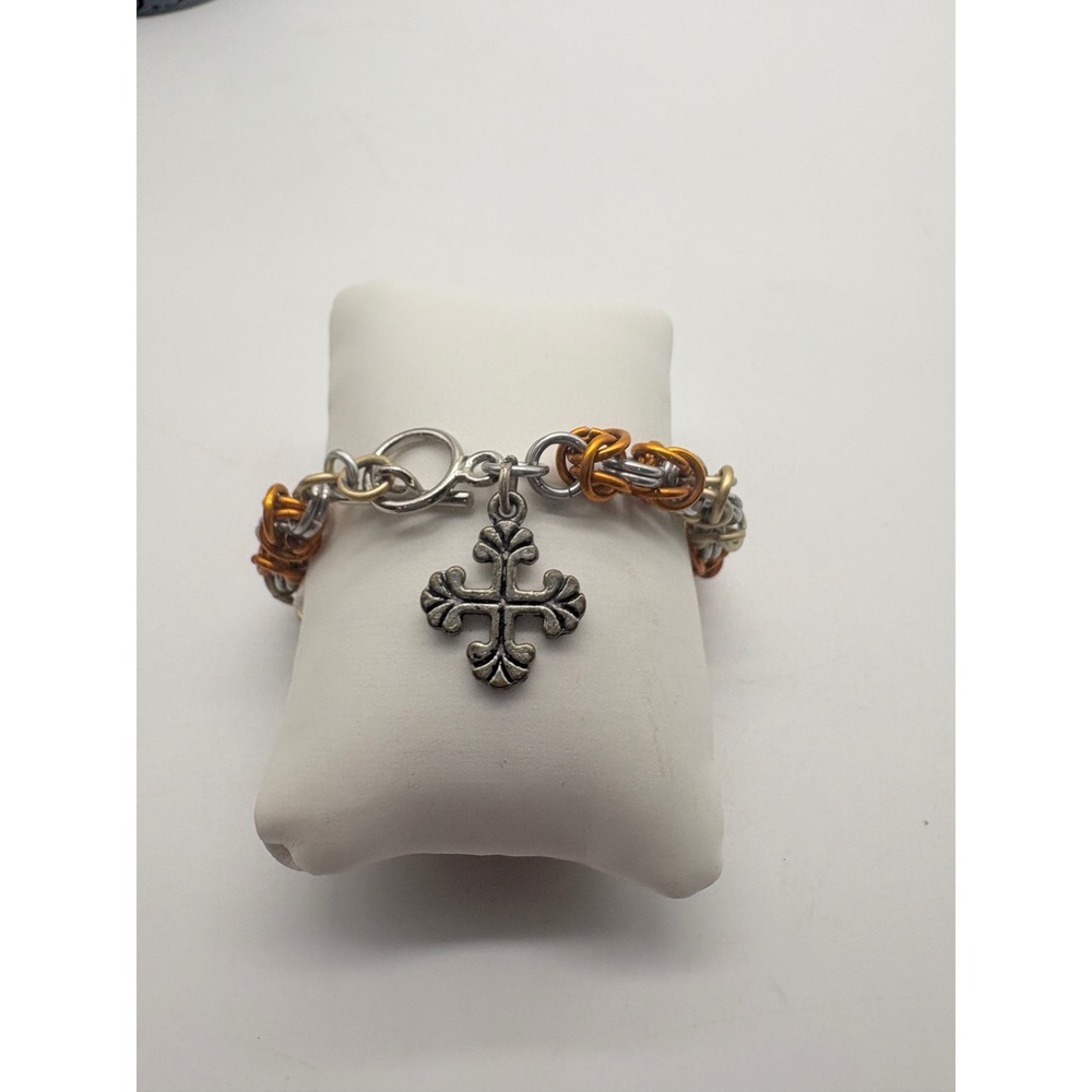 Handmade Tricolor Byzantine Chainmaille Cross Charm Bracelet Toggle Clasp 6.75in